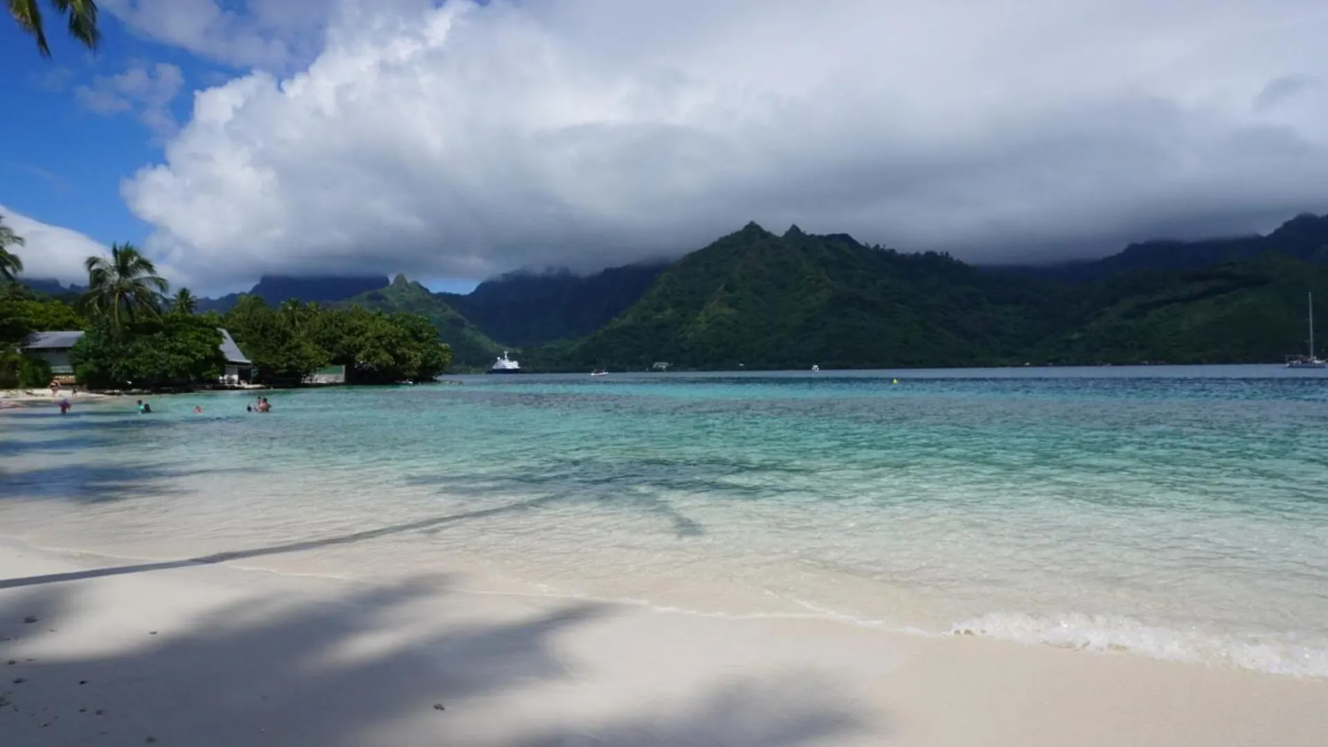 Moorea - Fare Moohono Tohora Papetoai Polinezja Francuska